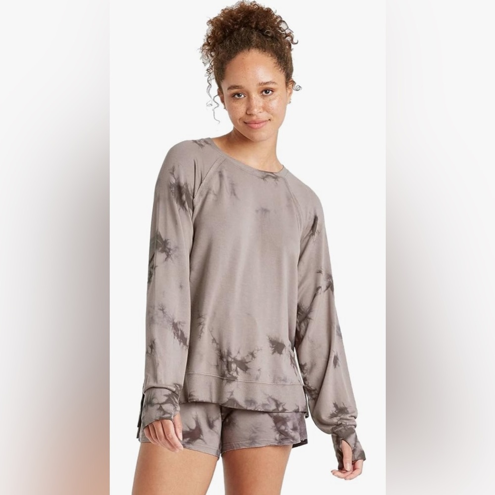 Size large Joy Lab brushed long sleeved tie dye sweatshirt